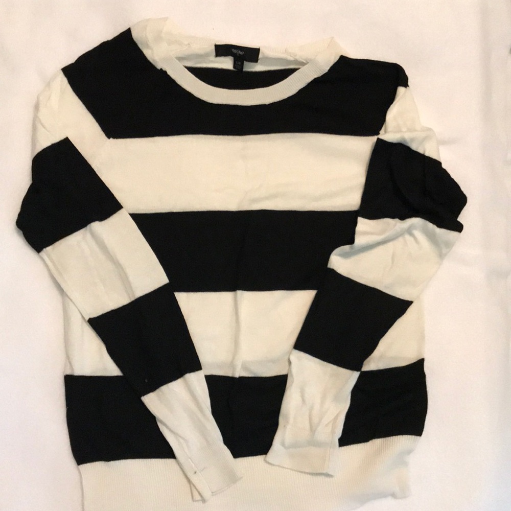 Mossimo sweater, Sz L.